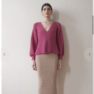 ELEVEN SIX Pink Alpaca Fuzzy Deep V-Neck Sweater Puff Sleeve Barbiecore